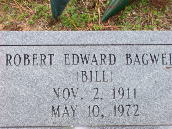 Robert Edward Bagwell's Tombstone
Bagwell Cemetery, Wake County, North Carolina
Photograph courtesty of Kelli Michelle Bagwell