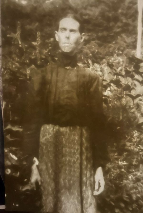 Rebecca Jane (Reid) Bagwell - 1865 to 1912
Photograph courtesy of Ronnie Wayne Bagwell